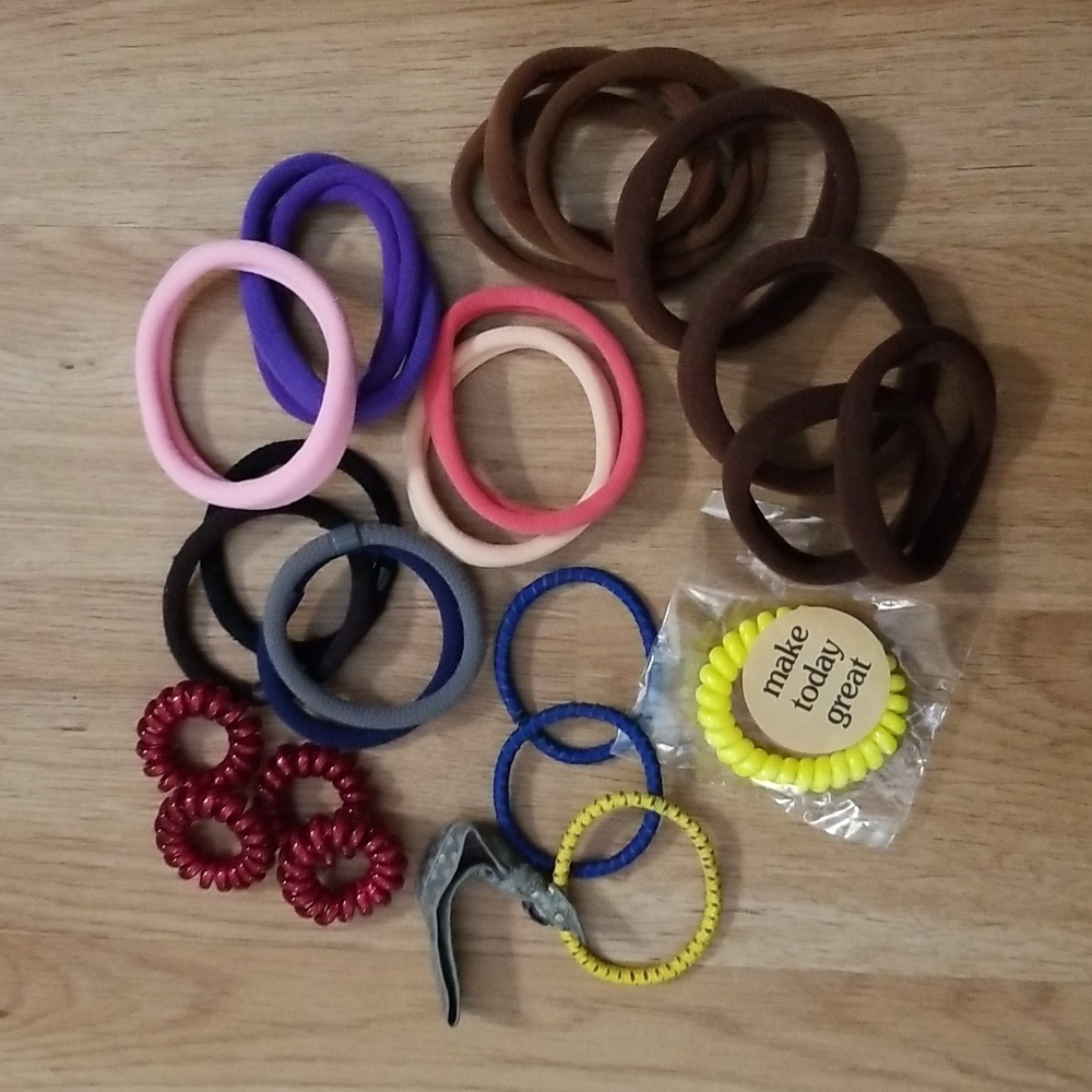 NWOT hair ties!